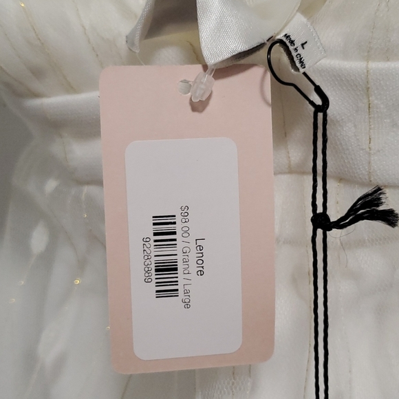 White tulle dress - Picture 4 of 4